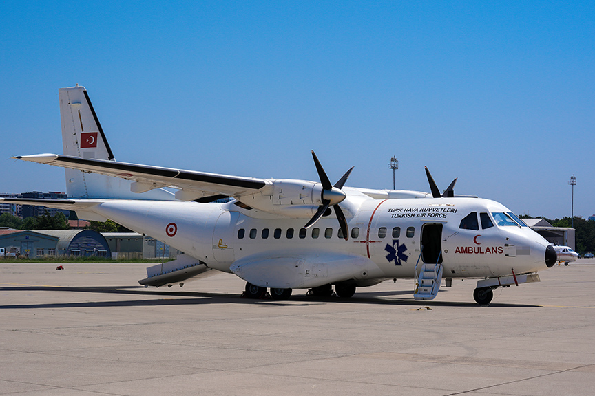 CASA CN-235