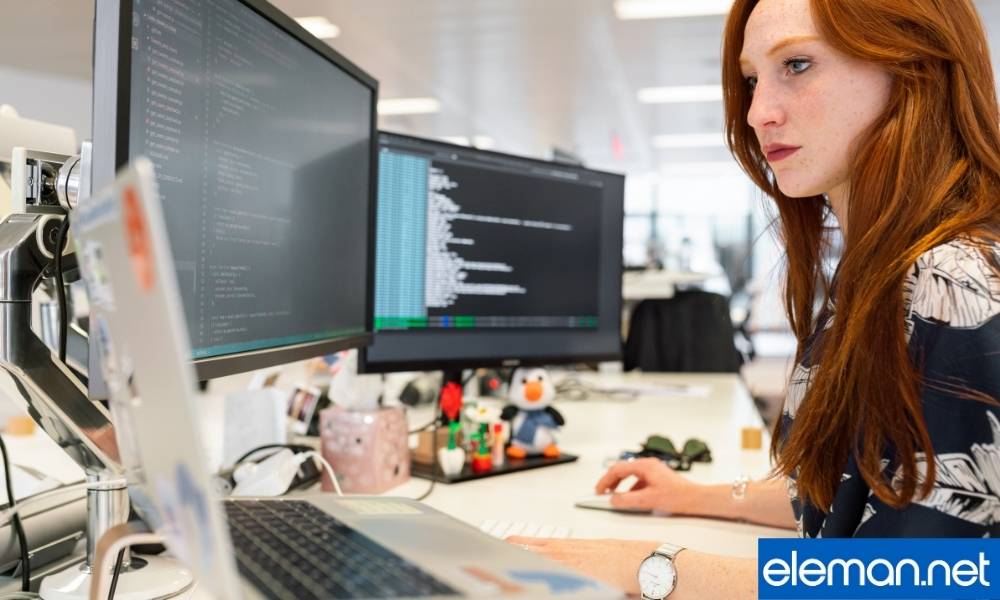 Yapay Zeka Destekli Web Tasarımı ve Kodlama Bölümü Nedir?
