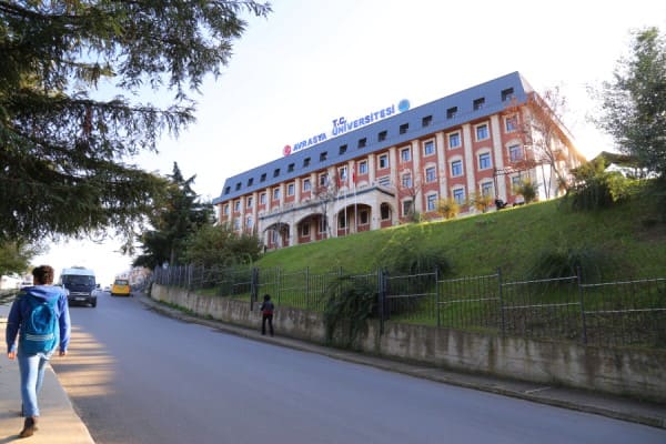 Avrasya Üniversitesi